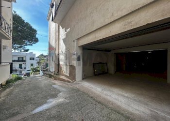 Parcheggio - Box Via Monti
SNC, Vieste - foto 1