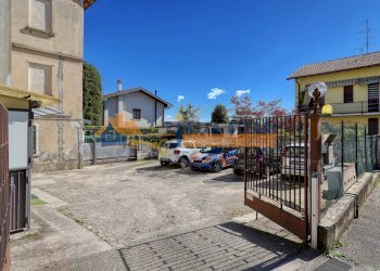 Foto 23 - Appartamento via piave
 
34, Caronno Varesino - foto 23