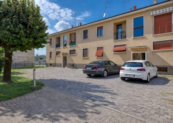 Foto 2 - Two-room apartment via xxv Aprile, Carnago - photo 2