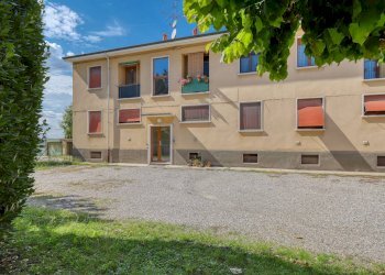 Foto 4 - Two-room apartment via xxv Aprile, Carnago - photo 4