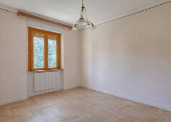 Foto 17 - Two-room apartment via xxv Aprile, Carnago - photo 17