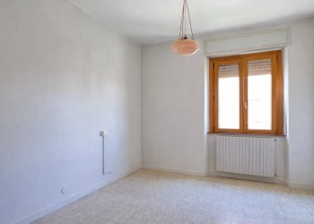 Foto 27 - Two-room apartment via xxv Aprile, Carnago - photo 27