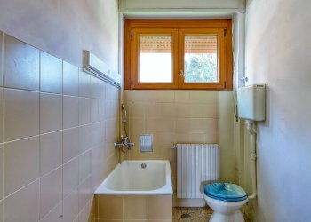 Foto 32 - Two-room apartment via xxv Aprile, Carnago - photo 32