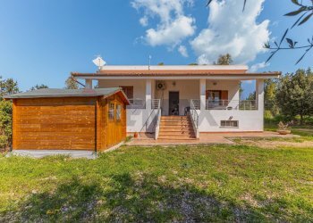 Casa all\'aperto - Casa indipendente Regione Brunestica
 
S.N.C., Olmedo - foto 1