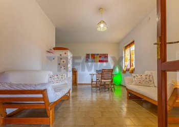 Sala da pranzo - Three-room apartment Via Emilio Lussu
1, Stintino - photo 5