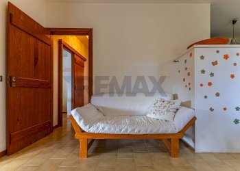 Soggiorno - Three-room apartment Via Emilio Lussu
1, Stintino - photo 10