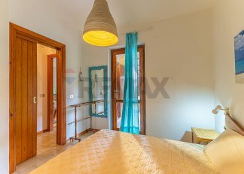Camera / camera da letto - Three-room apartment Via Emilio Lussu
1, Stintino - photo 13