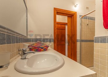 Bagno - Three-room apartment Via Emilio Lussu
1, Stintino - photo 16