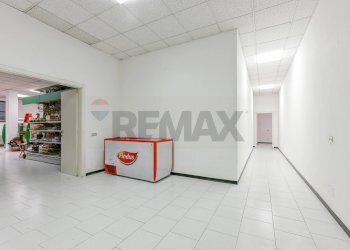 Stanza vuota - Office Via Ungaretti
7, Cernusco sul Naviglio - photo 48