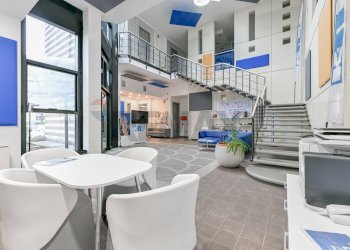 Terrazza - Magazzino Via Ungaretti
 
7, Cernusco sul Naviglio - foto 60