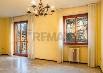 Stanza vuota - Quadrilocale Via Kennedy
 
17, San Donato Milanese - foto 1