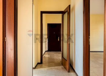 Hall / corridoio - Quadrilocale Via Kennedy
 
17, San Donato Milanese - foto 12