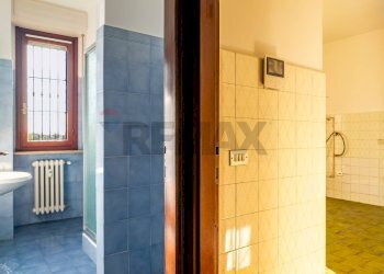 Bagno - Quadrilocale Via Kennedy
 
17, San Donato Milanese - foto 14