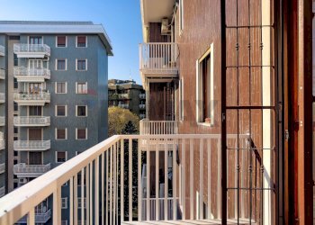 Balcone - Quadrilocale Via Kennedy
 
17, San Donato Milanese - foto 32