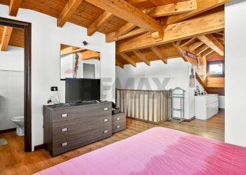 Camera / camera da letto - Appartamento VIA MARCONI
 
10, Bisuschio - foto 14