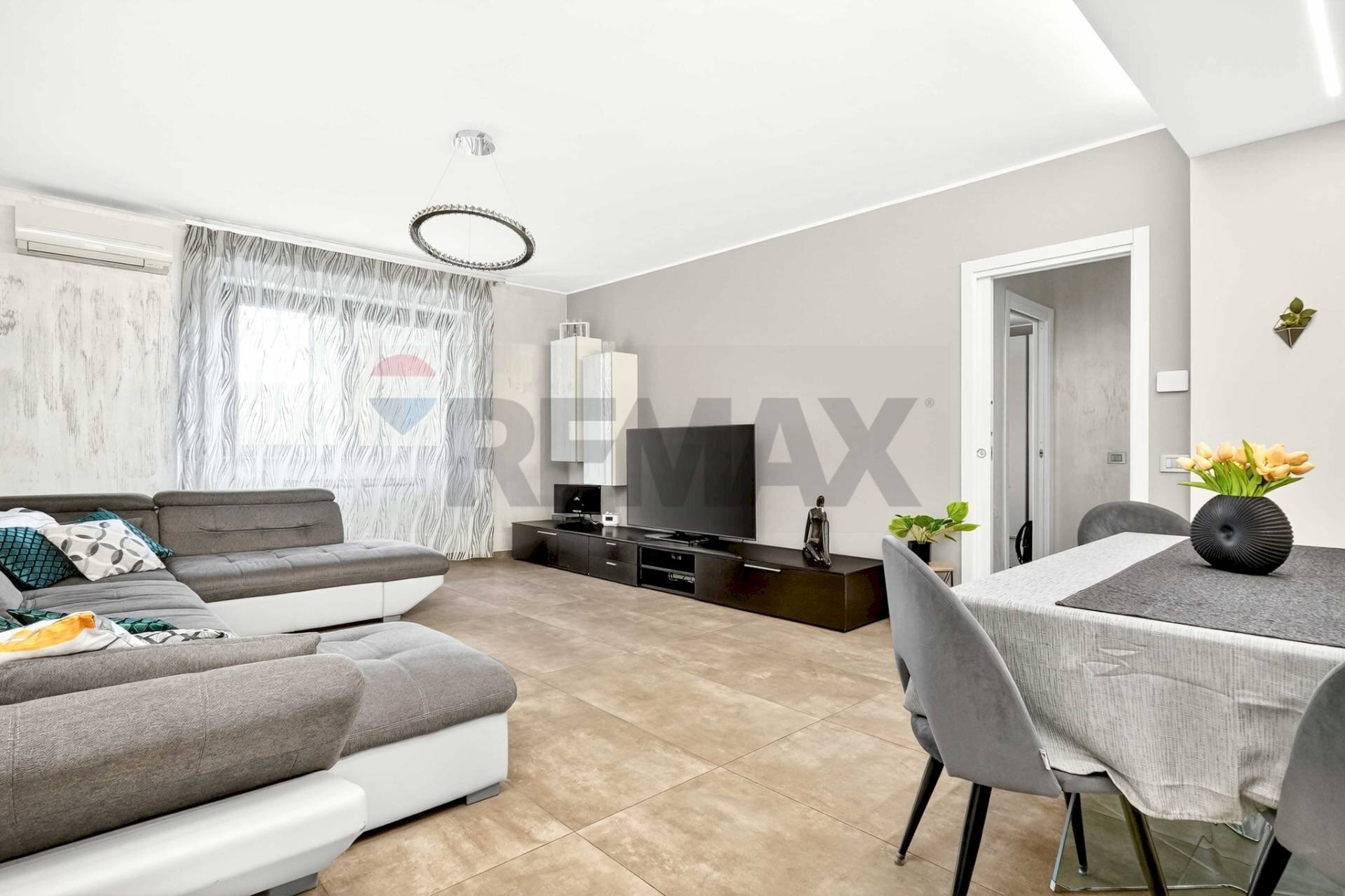 Sala da pranzo - Trilocale CORSO ITALIA
 
54, Busto Arsizio - foto 2