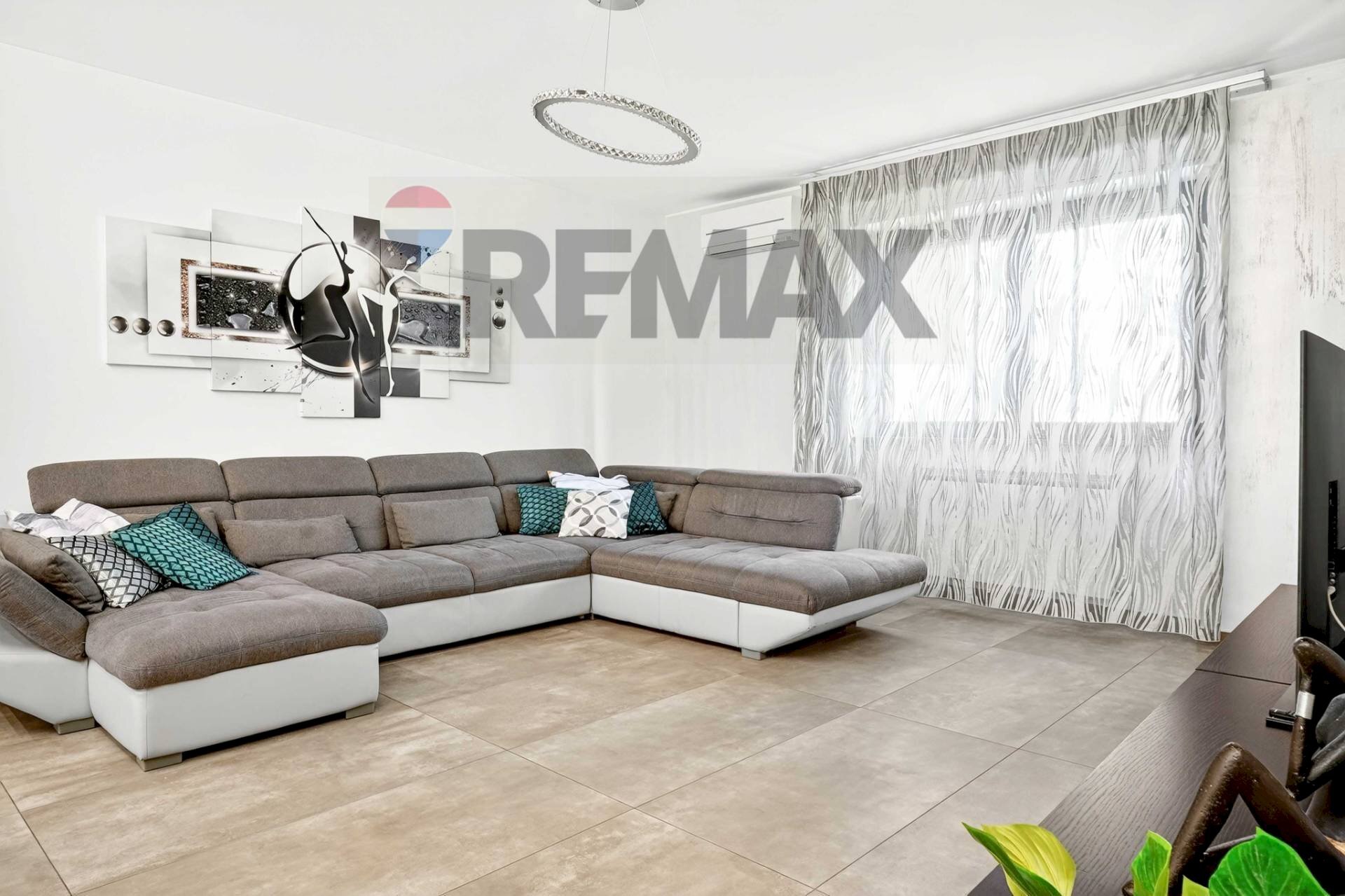 Soggiorno - Three-room apartment CORSO ITALIA
 
54, Busto Arsizio - photo 3