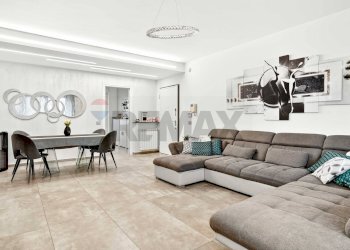 Sala da pranzo - Trilocale CORSO ITALIA
 
54, Busto Arsizio - foto 5