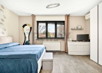 Camera / camera da letto - Trilocale CORSO ITALIA
 
54, Busto Arsizio - foto 12