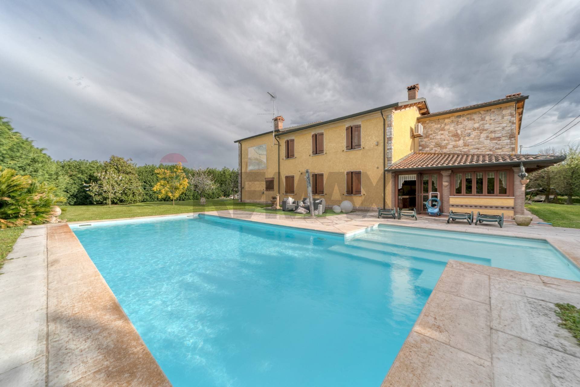 Piscina - Villa Via Pagana
 
20, Melara - foto 2