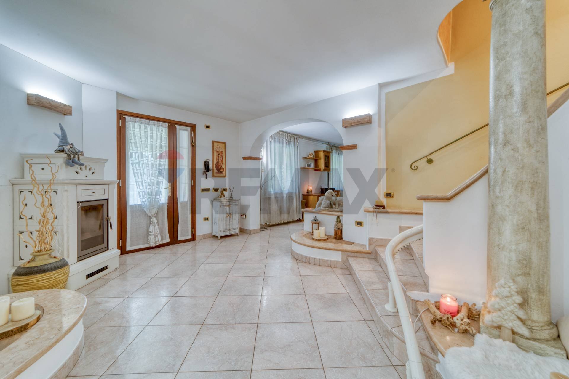 Soggiorno - Villa Via Pagana
 
20, Melara - foto 3
