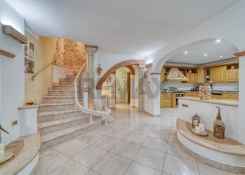 Scale - Villa Via Pagana
 
20, Melara - foto 10