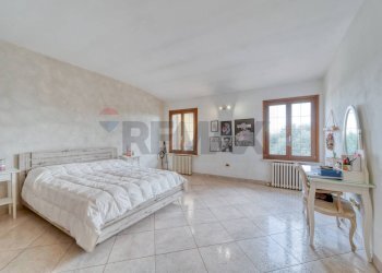 Camera / camera da letto - Villa Via Pagana
 
20, Melara - foto 11