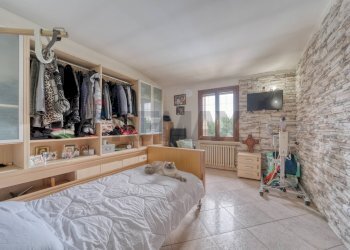 Camera / camera da letto - Villa Via Pagana
 
20, Melara - foto 12