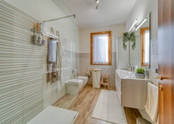 Bagno - Trilocale via Lorenzo Perosi
 
108, Pianiga - foto 7