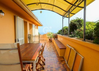 TERRAZZO - Attico PIAZZA MALVEZZI
 
23, Desenzano del Garda - foto 2