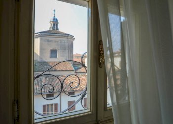 DESCRIZIONE - Attico PIAZZA MALVEZZI
 
23, Desenzano del Garda - foto 20