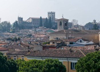 ZONA - Attico PIAZZA MALVEZZI
 
23, Desenzano del Garda - foto 35