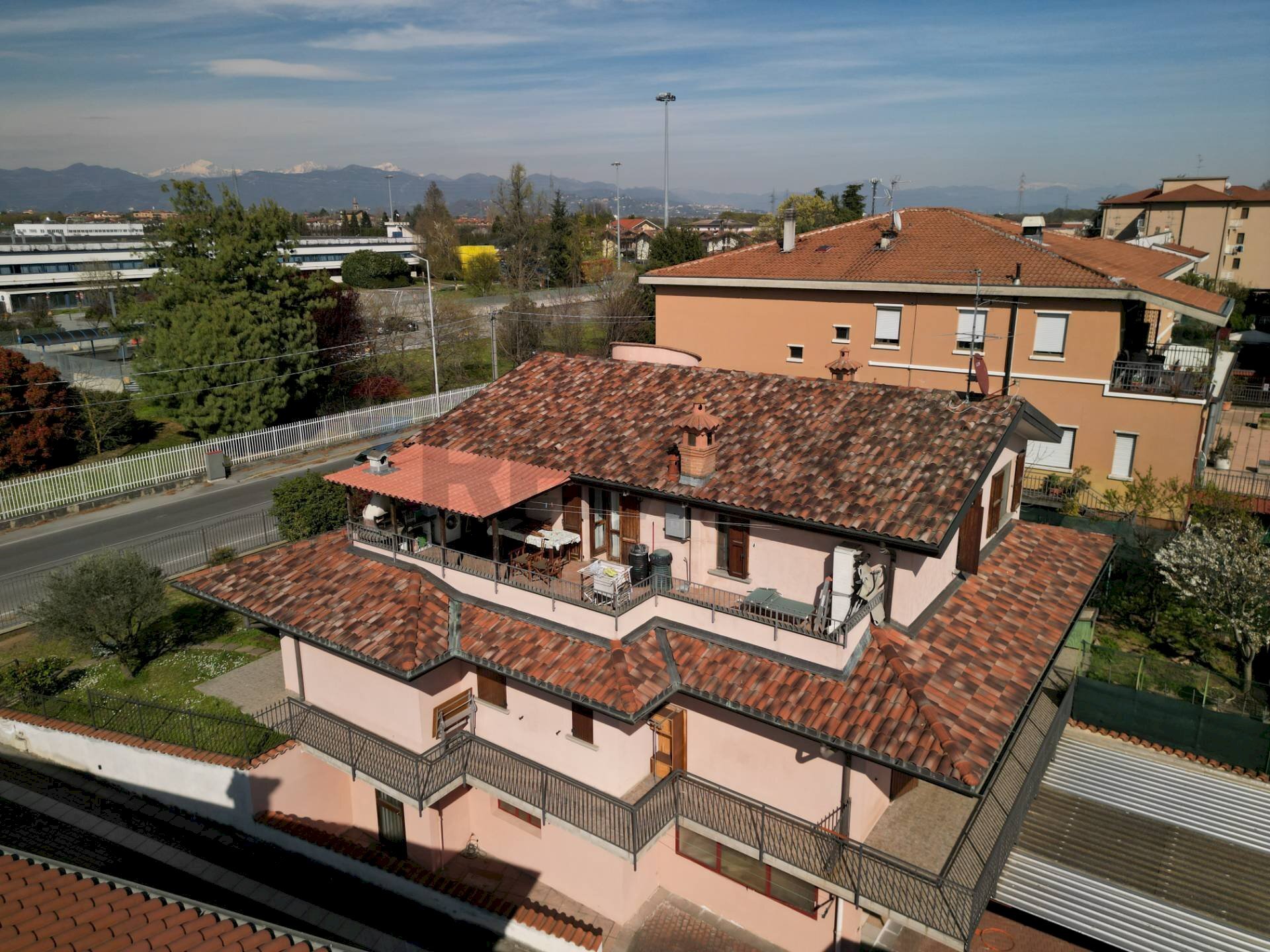 Edificio all\'aperto - Villa Madone - foto 3