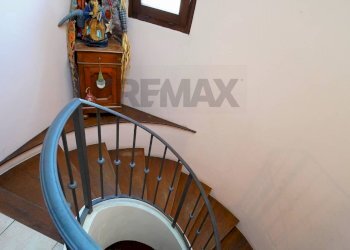 Scale - Villa Madone - foto 50