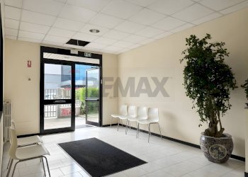 Ricezione / Lobby - Shed VIA DELL'INDUSTRIA
67, Reggio nell'Emilia - photo 5