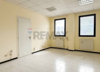 Stanza vuota - Shed VIA DELL'INDUSTRIA
67, Reggio nell'Emilia - photo 7