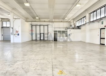 Parcheggio - Shed VIA DELL'INDUSTRIA
67, Reggio nell'Emilia - photo 24
