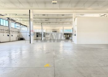 Parcheggio - Shed VIA DELL'INDUSTRIA
67, Reggio nell'Emilia - photo 25