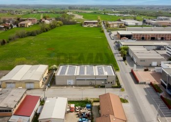 Casa all\'aperto - Shed VIA DELL'INDUSTRIA
67, Reggio nell'Emilia - photo 40