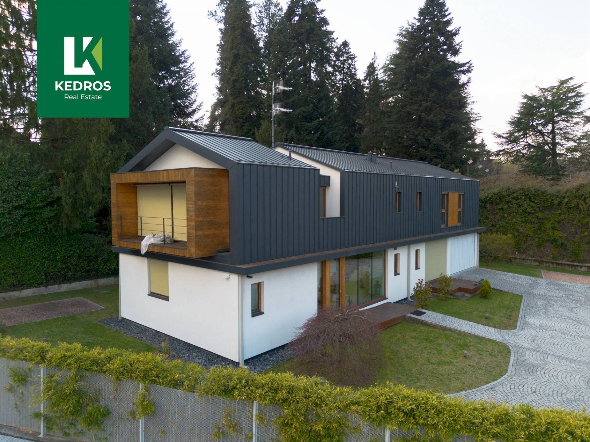 Foto 1 - Office Via Fratelli Bandiera, Varese - photo 1