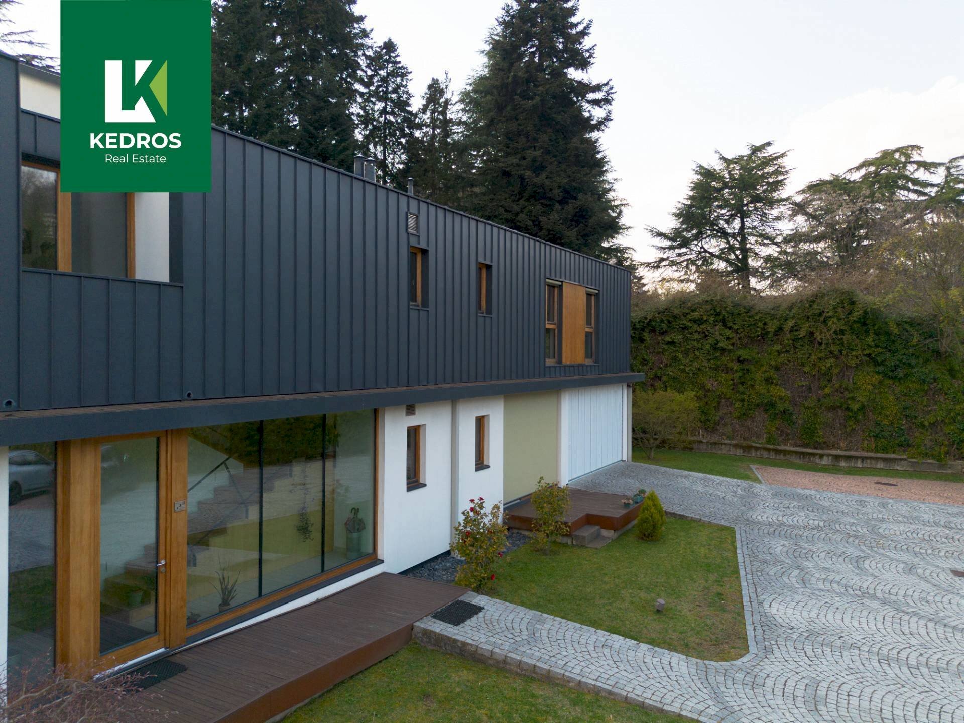 Foto 2 - Office Via Fratelli Bandiera, Varese - photo 2