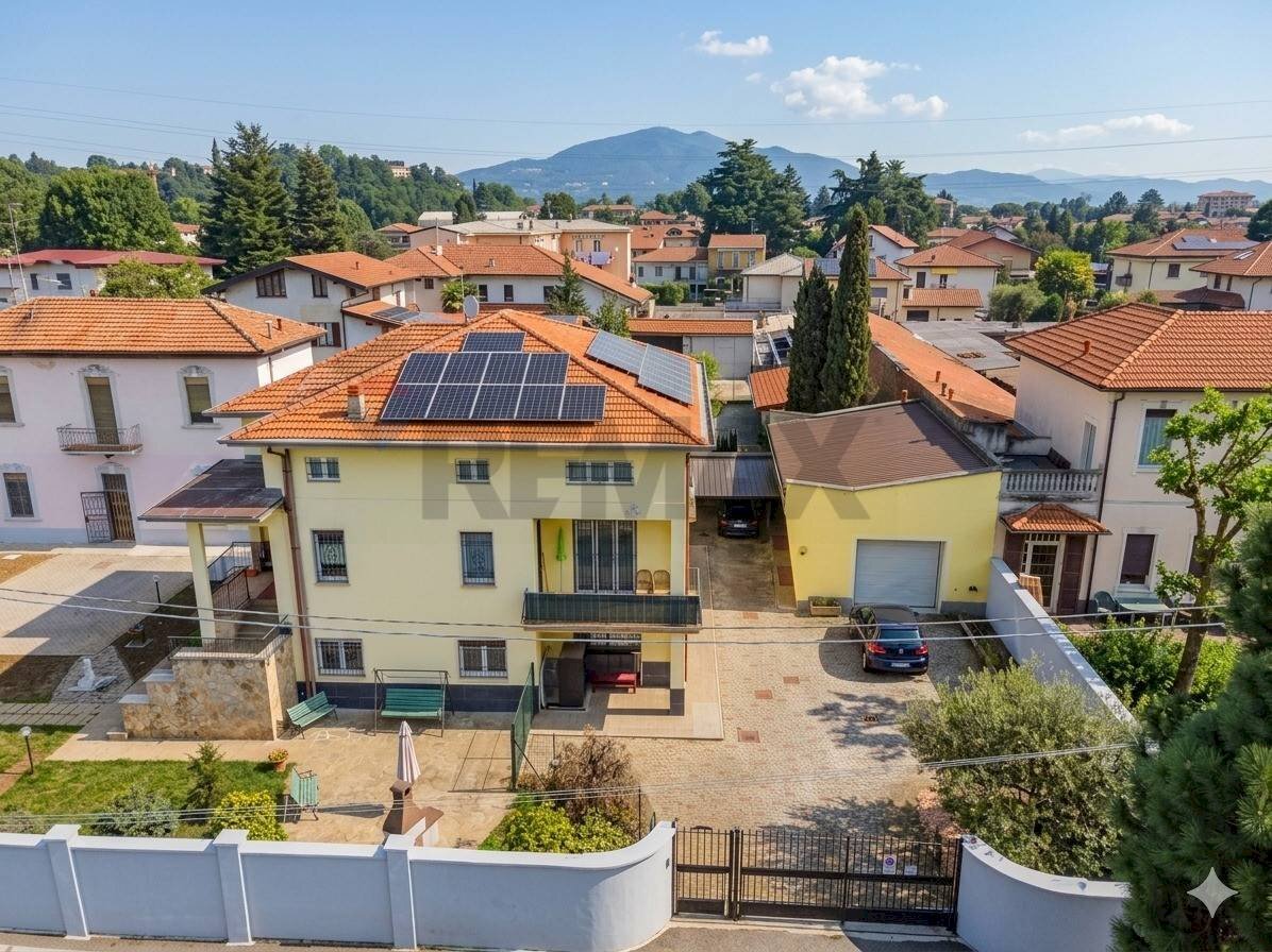 Edificio all\'aperto - Villa Via Ristori
 
12, Gallarate - photo 3