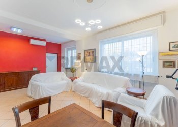 Sala da pranzo - Villa Via Ristori
12, Gallarate - photo 13