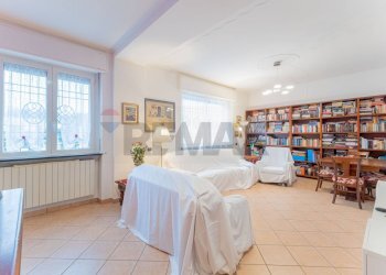 Camera / camera da letto - Villa Via Ristori
12, Gallarate - photo 15