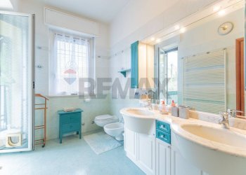Bagno - Villa Via Ristori
12, Gallarate - photo 42