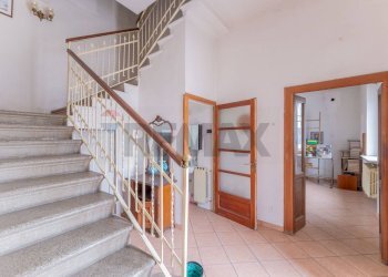 Scale - Villa Via Ristori
12, Gallarate - photo 134