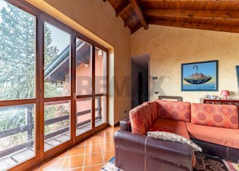 Soggiorno - Villa Via per Meina
 
11, Nebbiuno - foto 15