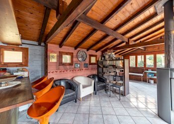 Sala da pranzo - Villa Via per Meina
 
11, Nebbiuno - foto 24