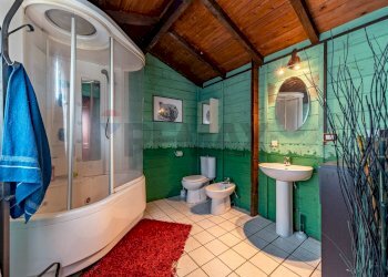 Bagno - Villa Via per Meina
 
11, Nebbiuno - foto 29