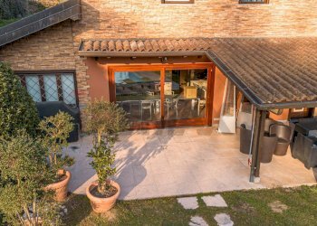 Casa all\'aperto - Villa Via per Meina
 
11, Nebbiuno - foto 36